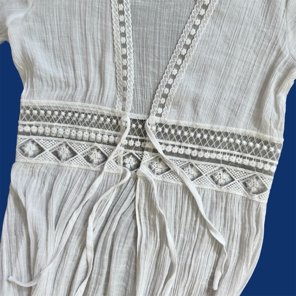 Rebellion White Maxi Swim Cover-up Lightweight Front Tie Size M - EUC - Picture 7 of 11